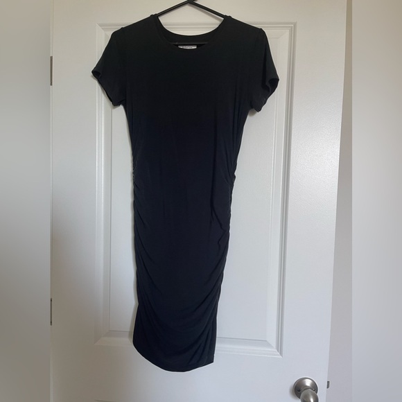 Babaton body con dress with ruching sides, lined. - Picture 2 of 3